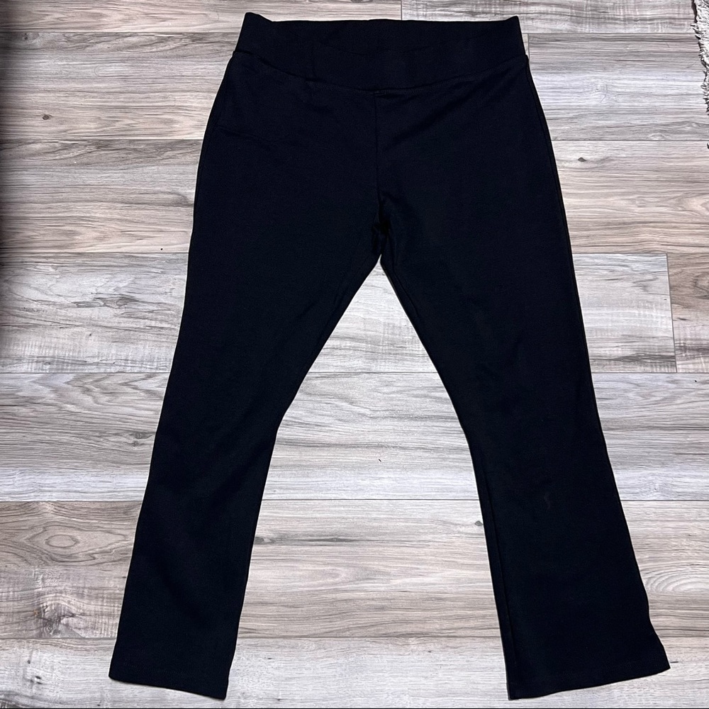 American Giant No-BS Kick Flare pants Women’s Size 12 Super Black